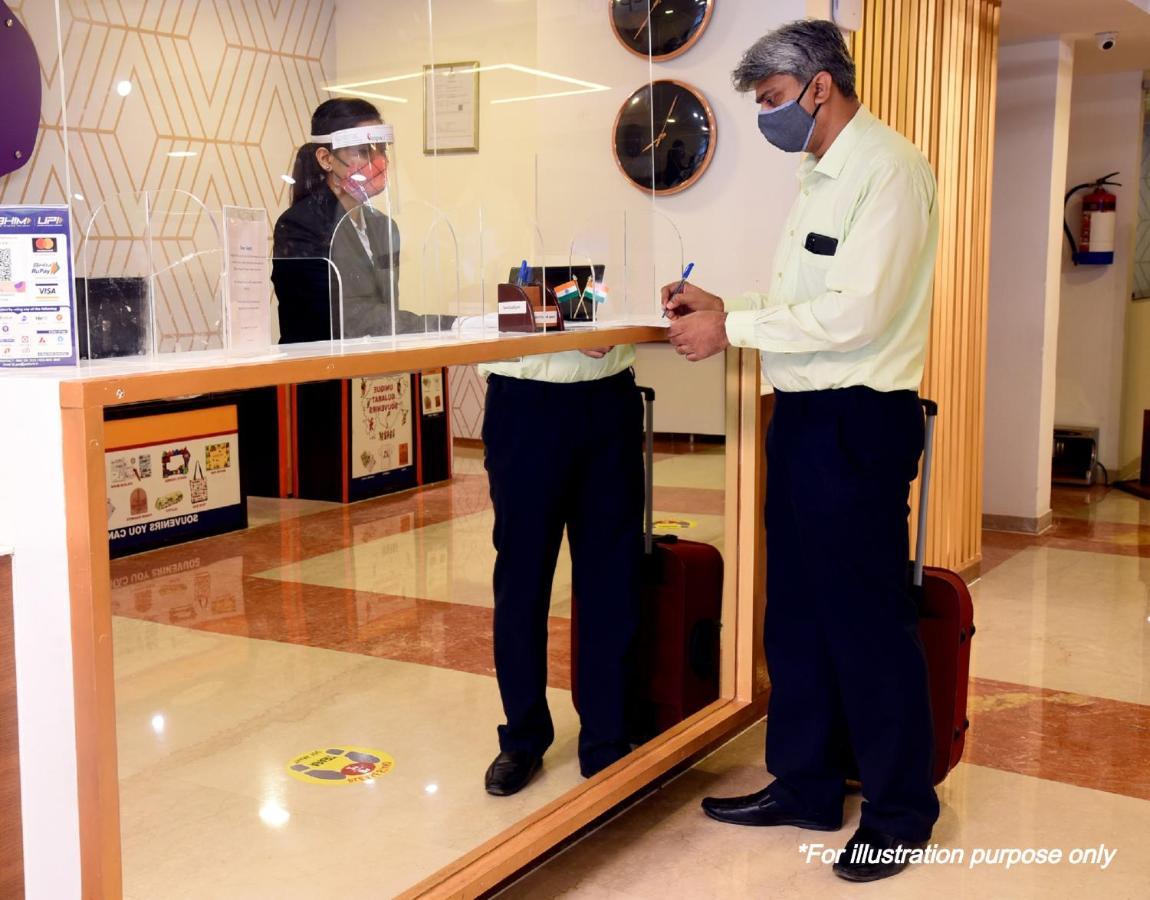 Oyo Tripureswari Guest House Puri Bagian luar foto