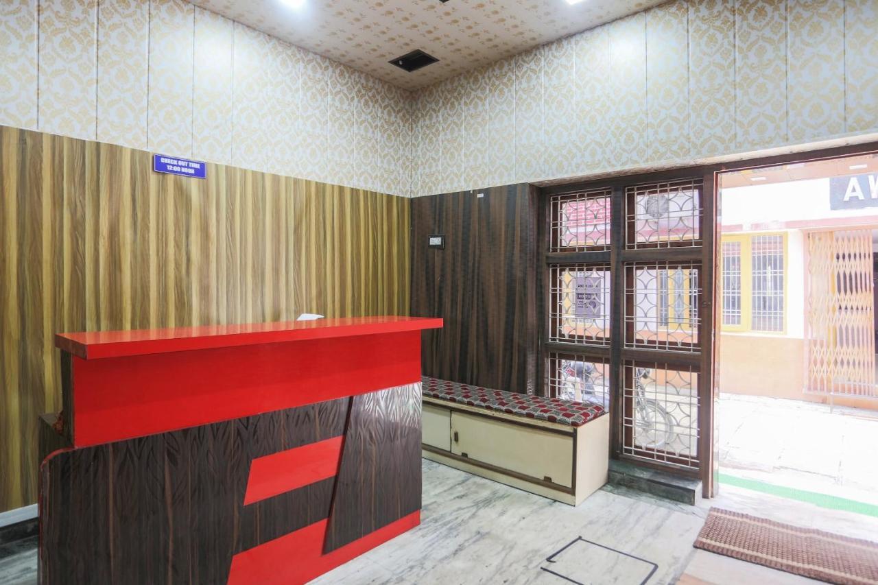 Oyo Tripureswari Guest House Puri Bagian luar foto